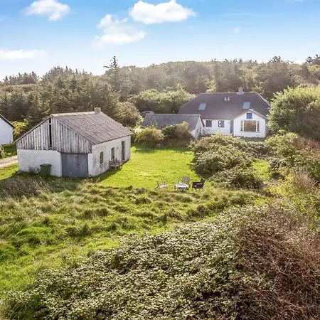 Agrippa - 30m To The Fjord By Interhome *