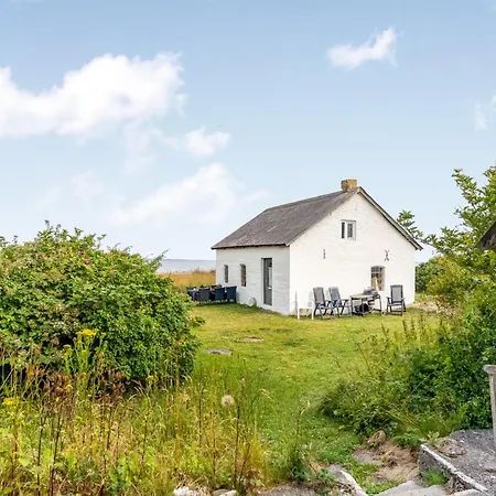 Agrippa - 30m To The Fjord By Interhome *