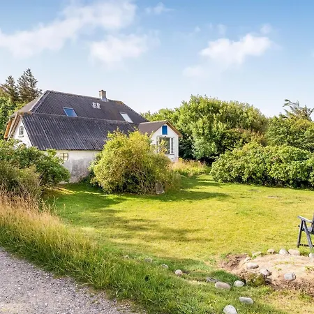 Agrippa - 30m To The Fjord By Interhome *