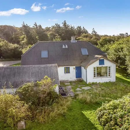 Agrippa - 30m To The Fjord By Interhome Feriehus