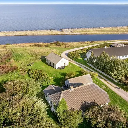 Agrippa - 30m To The Fjord By Interhome Vakantiehuis *